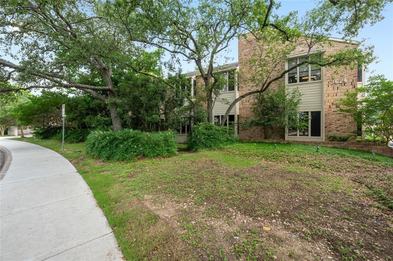 3624 Hills DR #D201, Austin, TX 78731