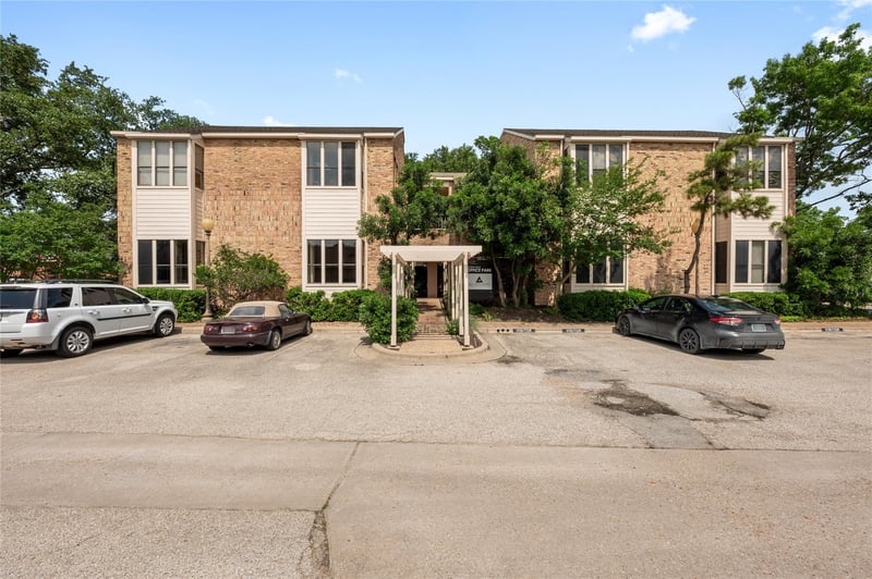 3624 Hills DR #D201, Austin, TX 78731