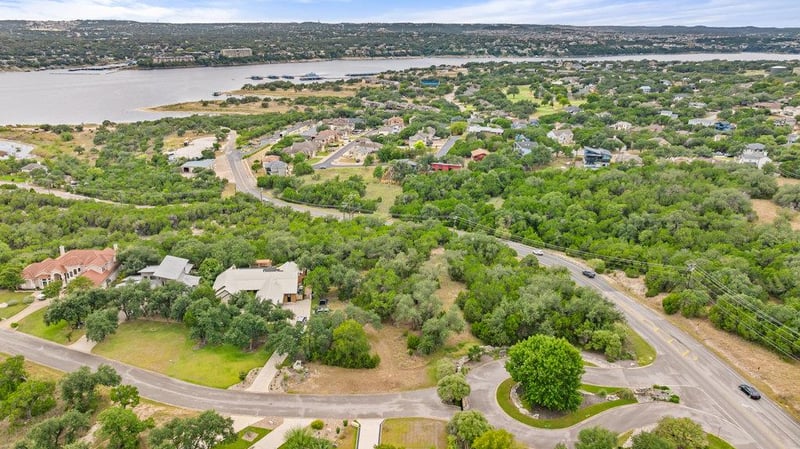 18305 Cedar Sage CT, Lago Vista, TX 78645