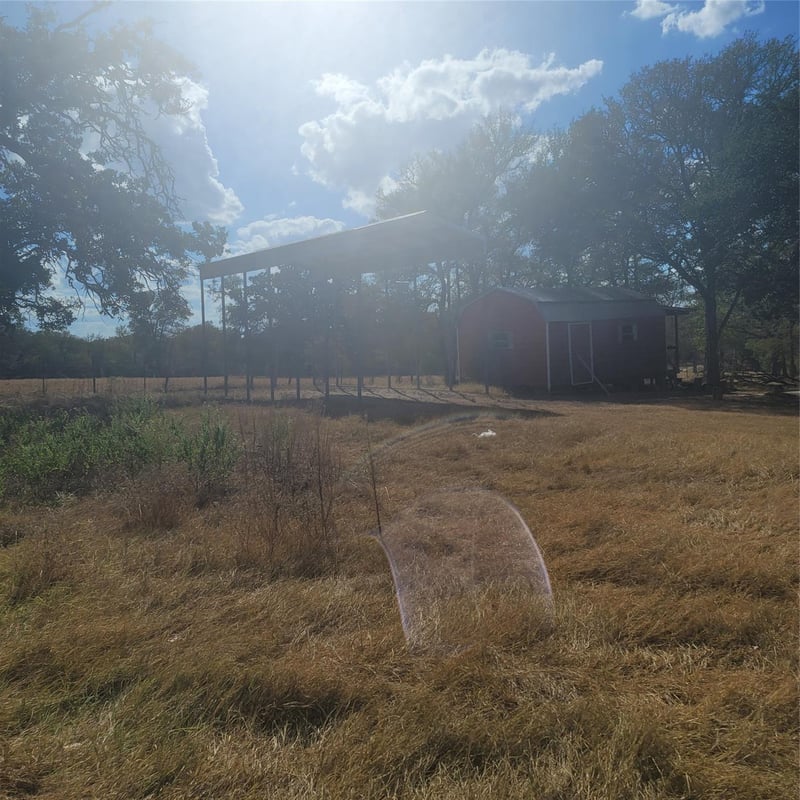 2492 Fm 1704 , Elgin, TX 78621