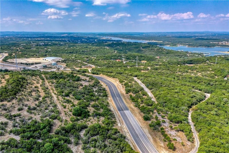 6707 Lohmans Ford RD, Lago Vista, TX 78645