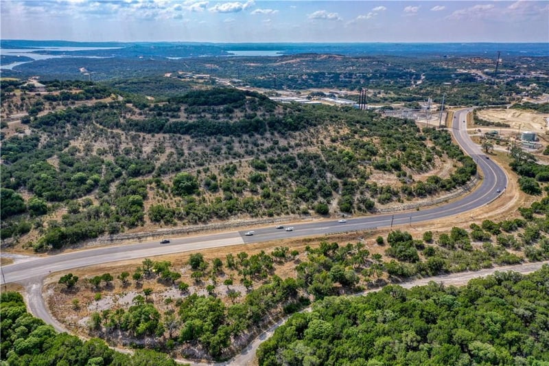 6707 Lohmans Ford RD, Lago Vista, TX 78645