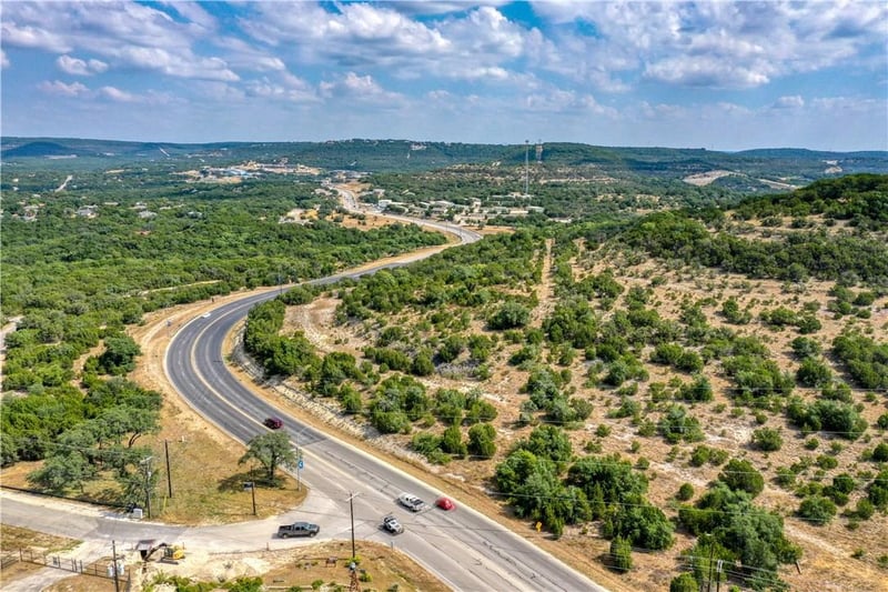 6707 Lohmans Ford RD, Lago Vista, TX 78645