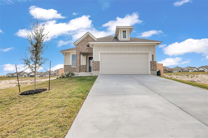 290 Boatright BLVD, Jarrell, TX 76537