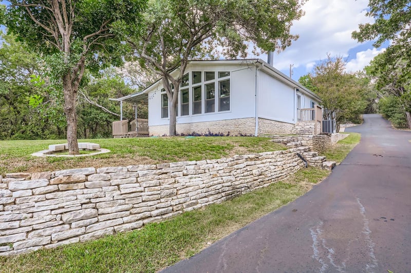 17307 Darleen DR, Leander, TX 78641