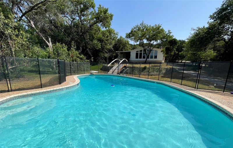 17307 Darleen DR, Leander, TX 78641