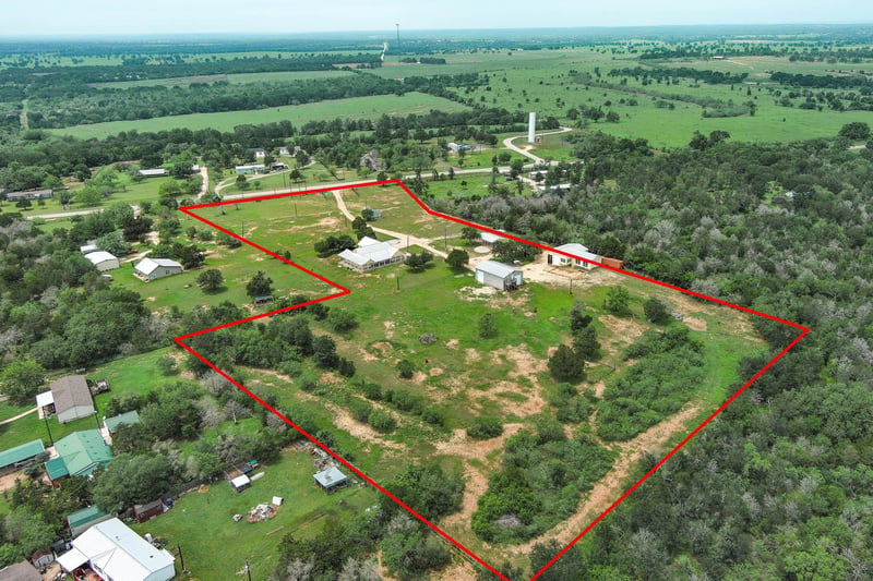1133 Fm 20 , Cedar Creek, TX 78612
