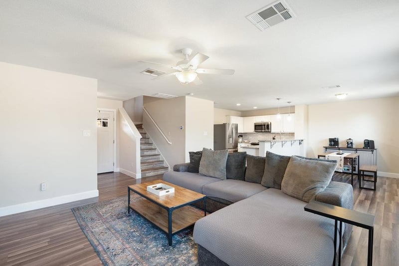 13016 Wedding , Manor, TX 78653