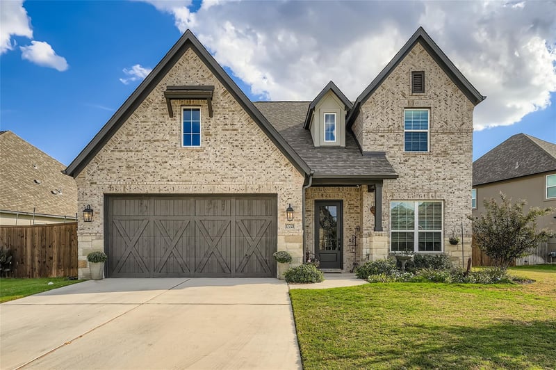 17721 Clairess LN, Manor, TX 78653