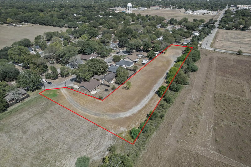 1508 Pendergrass ST, Lockhart, TX 78644