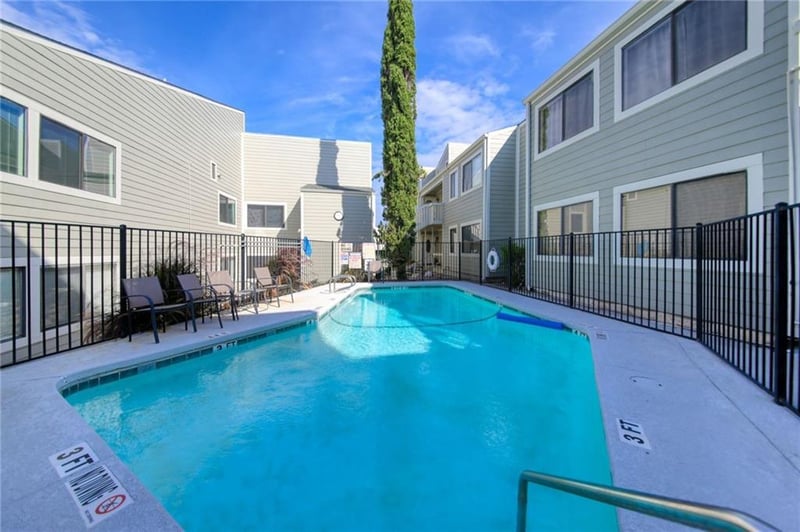 5801 Thunderbird ST #B-20, Lago Vista, TX 78645