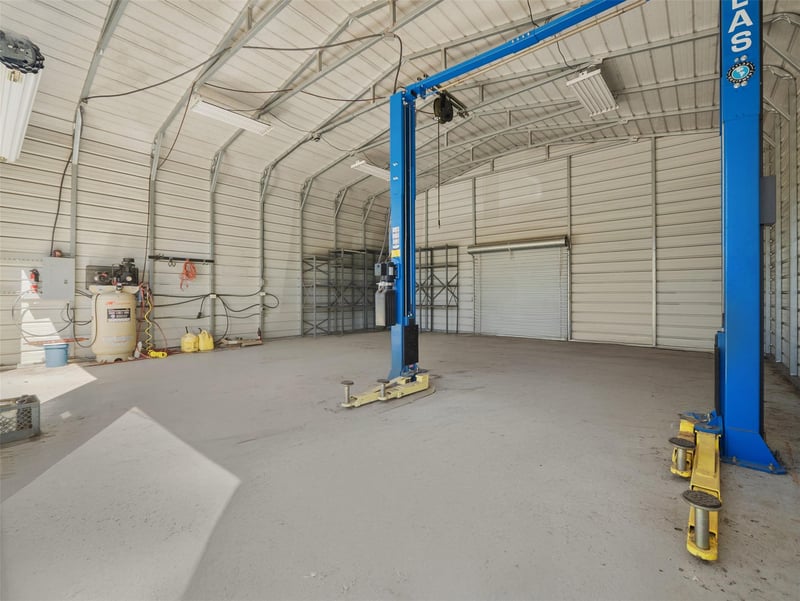 504 Oak Grove RD, San Marcos, TX 78666