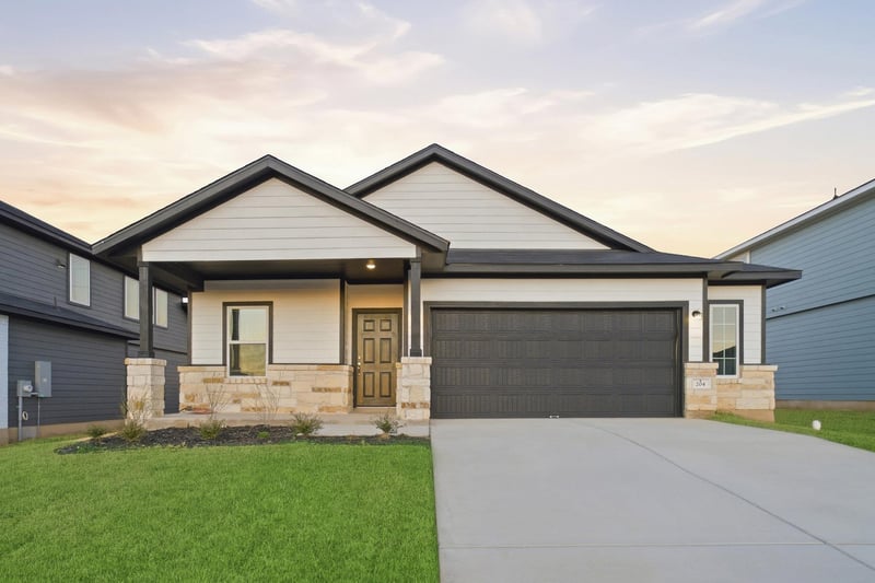 204 Quail Convey DR, Jarrell, TX 76537