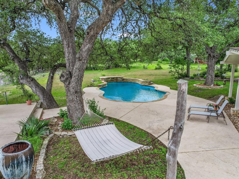 1500 Spoke Hollow RD, Wimberley, TX 78676