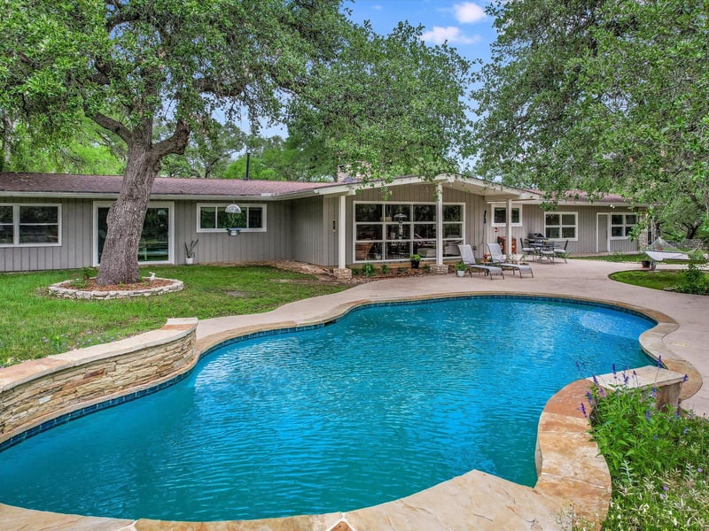 1500 Spoke Hollow RD, Wimberley, TX 78676