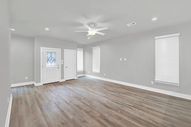 400 Shady Bluff DR, Wimberley, TX 78676