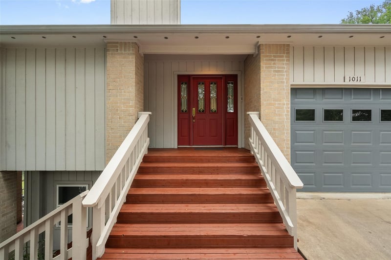 1011 Ridge Point DR, Marble Falls, TX 78654