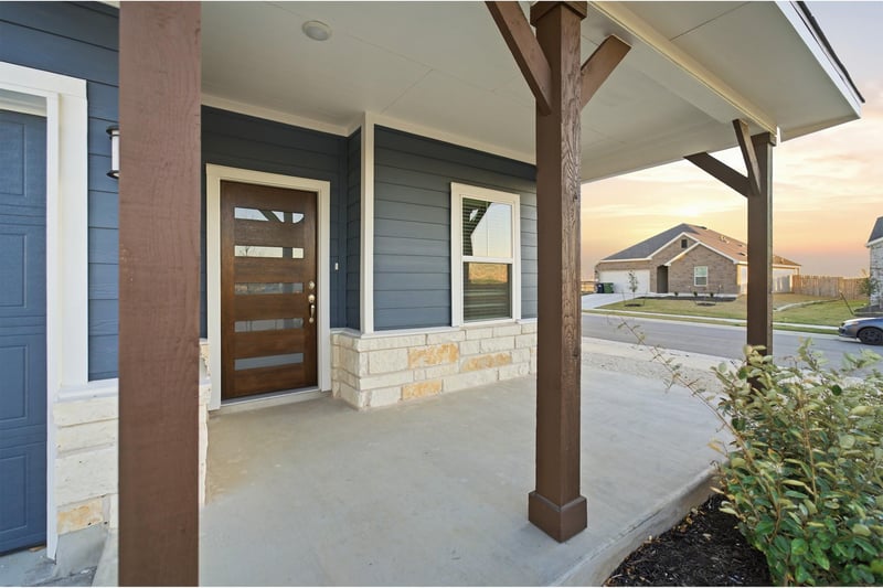121 Cougar Hill DR, Jarrell, TX 76537
