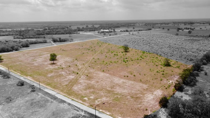 3 Big Sky Ranch RD, Smithville, TX 78957