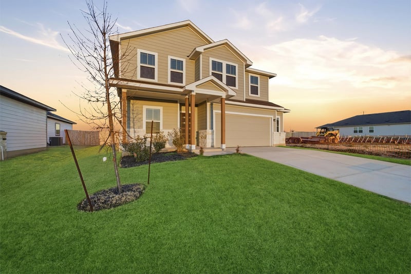 200 Quail Convey DR, Jarrell, TX 76537
