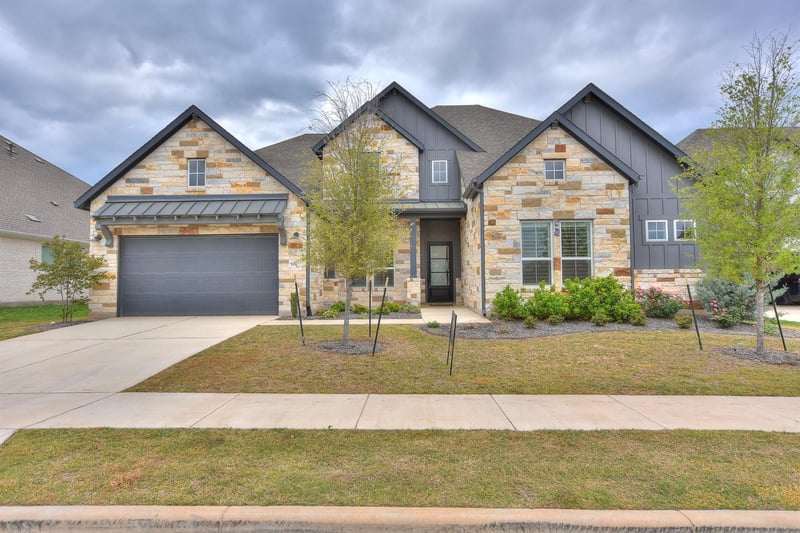 309 Wolf Ridge RD, Georgetown, TX 78628