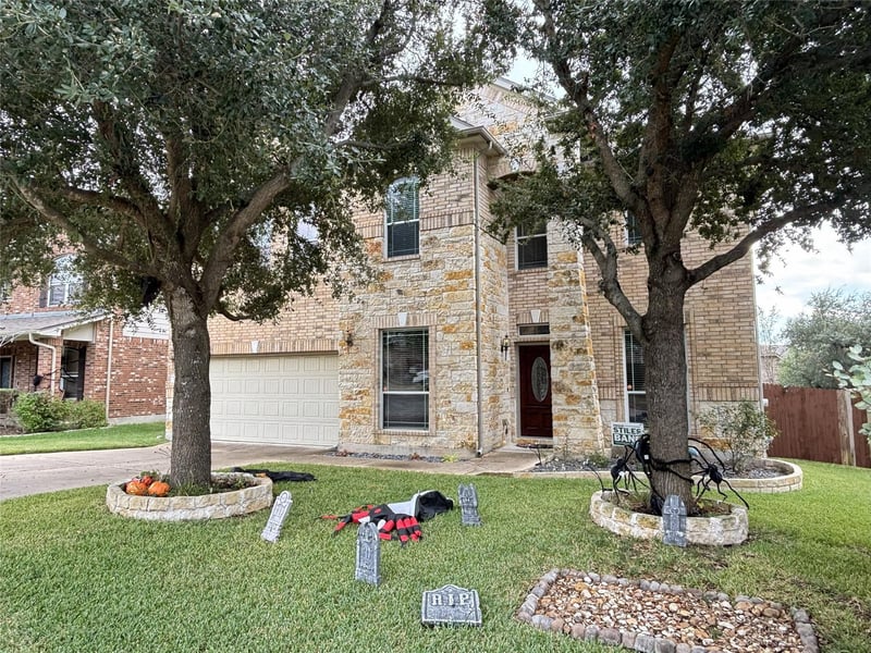 705 Frontier LN, Cedar Park, TX 78613
