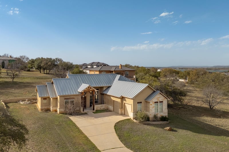 3206 Douglas DR, Horseshoe Bay, TX 78657