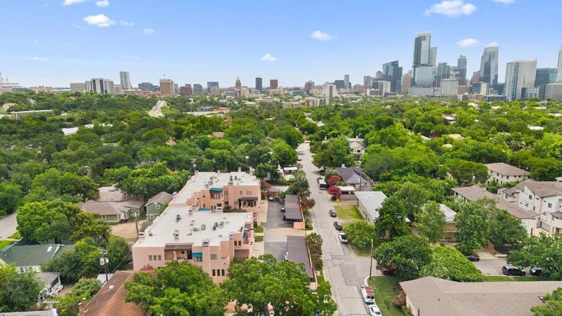 1506 13th ST #1, Austin, TX 78703
