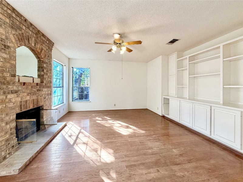 1106 Thistle TRL, Cedar Park, TX 78613