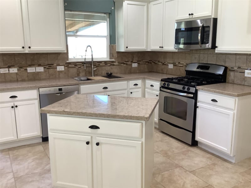 119 Hoya LN, San Marcos, TX 78666