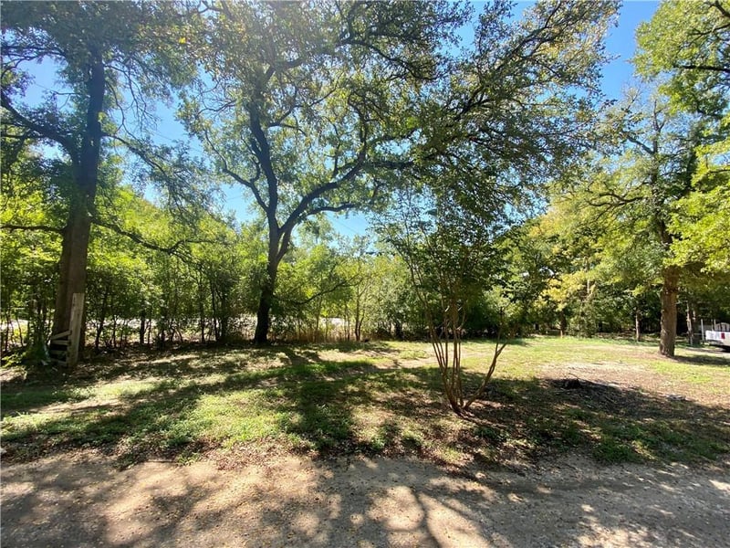 8610 Showers DR, Elgin, TX 78621