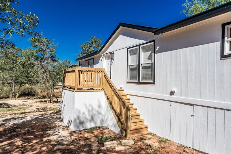 264 Flaming Oak DR #A & B, Bastrop, TX 78602