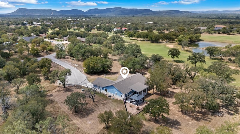141 Eagle Point CV, Kingsland, TX 78639