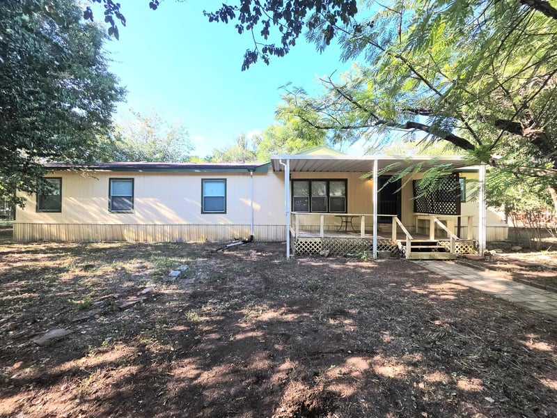 1 Davis ST, Wimberley, TX 78676