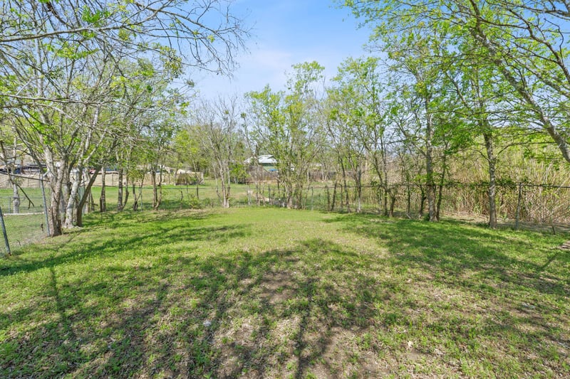 405 Browning ST, Manor, TX 78653