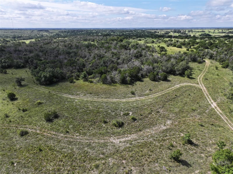000 John Deere RD, Burnet, TX 78611
