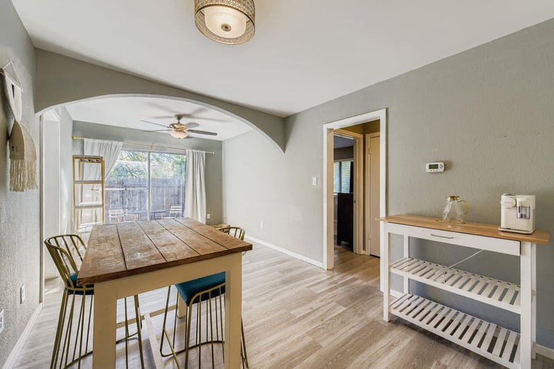5922 Little Creek TRL, Austin, TX 78744