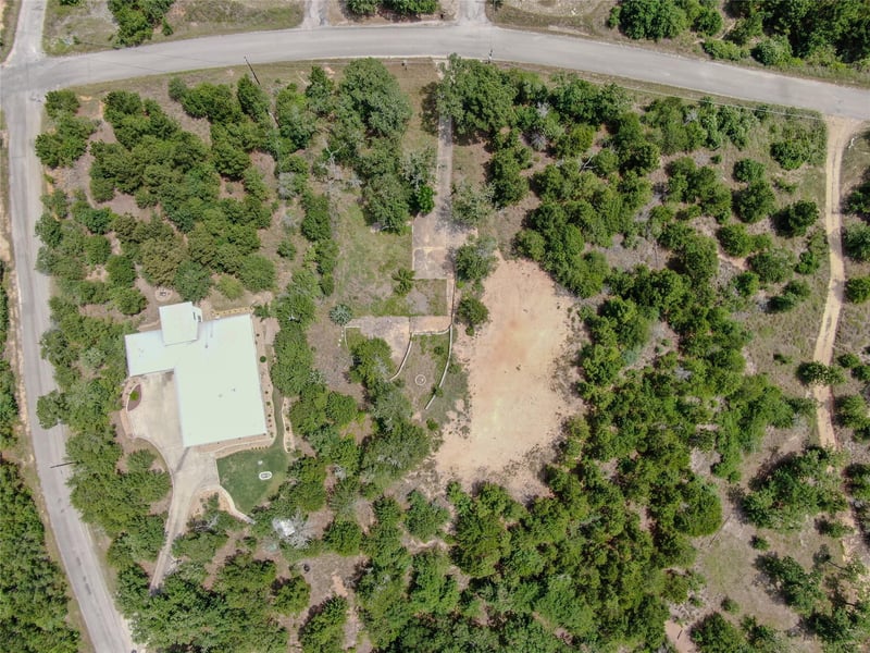 463 Kaanapali LN, Bastrop, TX 78602