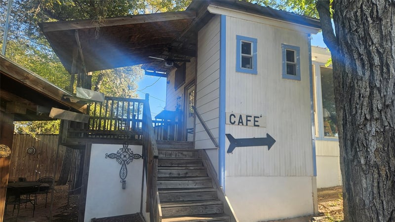 426 State Highway 21 #b, Cedar Creek, TX 78612