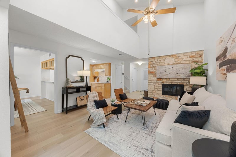8518 Fathom CIR #107, Austin, TX 78750