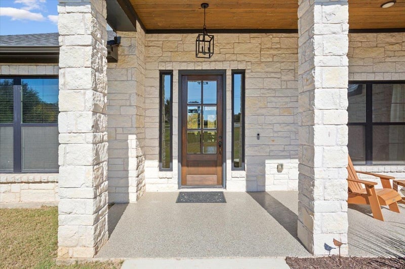 1250 Creekview DR, Salado, TX 76571