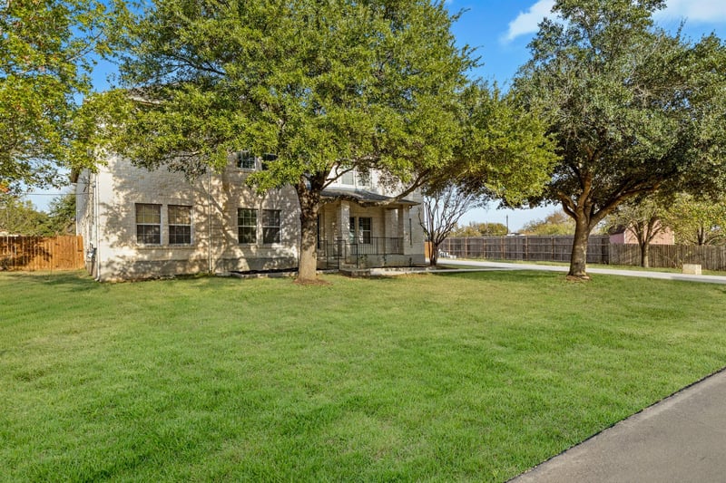 600 Bella Vista Circle CIR, Kyle, TX 78640