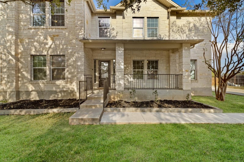 600 Bella Vista Circle CIR, Kyle, TX 78640