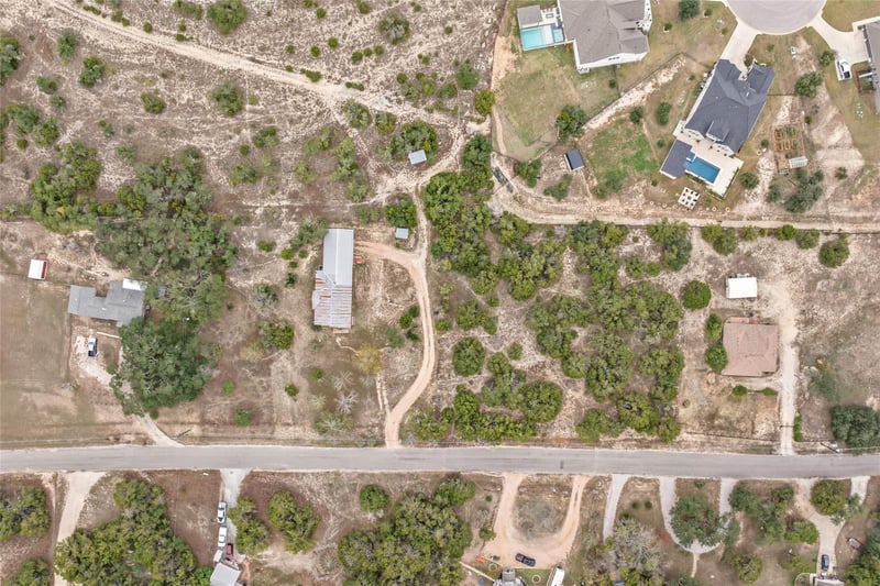 500 Springlake DR, Dripping Springs, TX 78620