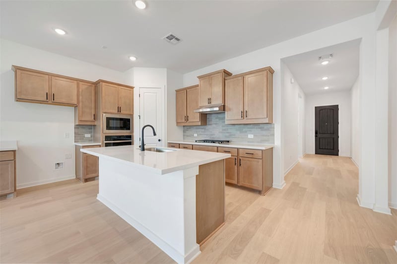 129 Bishop Wood RD, Dripping Springs, TX 78620