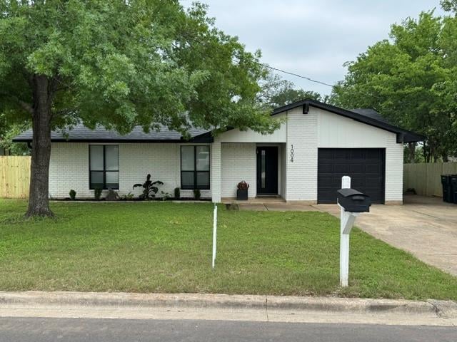1004 Scenic DR, Georgetown, TX 78626