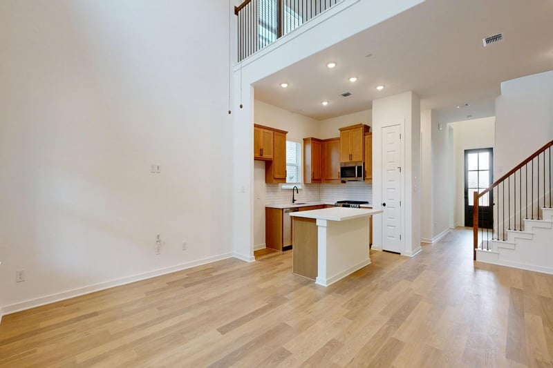 152 Bishop Wood RD, Dripping Springs, TX 78620