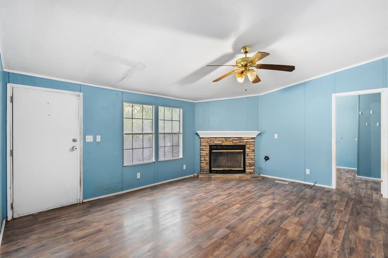 743 Oak MDWS, San Marcos, TX 78666