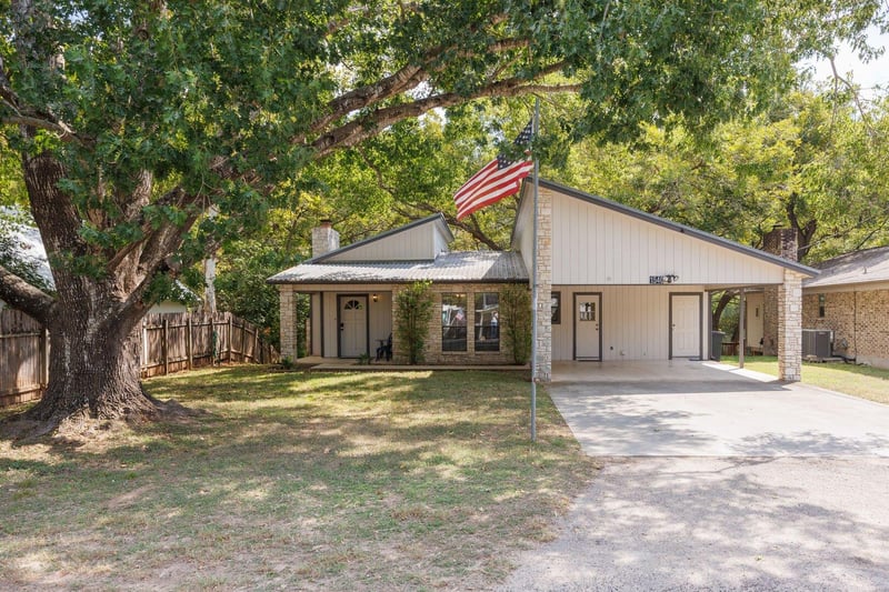 1540 Ponderosa DR, New Braunfels, TX 78132