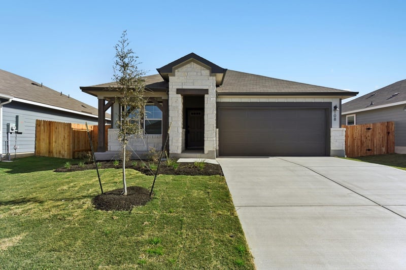 108 Honey Bee RD, Jarrell, TX 76537